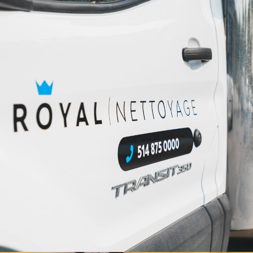 Camion usine de Royal Nettoyage pour le nettoyage des conduits de ventilation